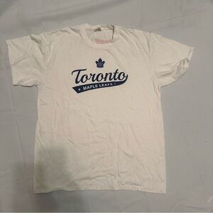 🍁🏒 Toronto Maple Leafs Men’s T-Shirt – Size Large 🏒🍁